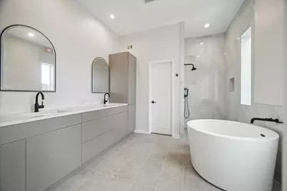 3902 Zina Way, Houston, TX 77018 - Photo 16