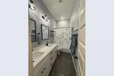 3424 Ursuline Street, Galveston, TX 77550 - Photo 24