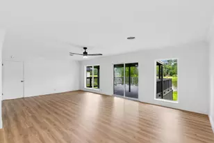 485 E Lake Dr, Livingston, TX 77351 - Photo 6