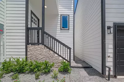 1354 W 24th Street, Houston, TX 77008 - Photo 4