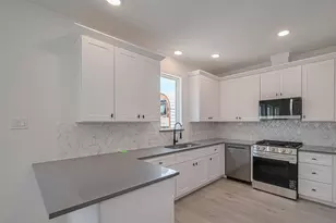 1354 W 24th St, Houston, TX 77008 - Photo 10