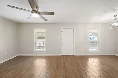 2526 Appian Way #2, New Caney, TX 77357 - Photo 6