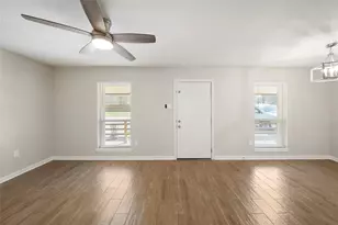 2526 Appian Wy, New Caney, TX 77357 - Photo 6