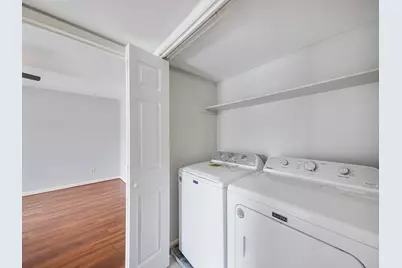 6633 W Airport Boulevard #1106, Houston, TX 77035 - Photo 12