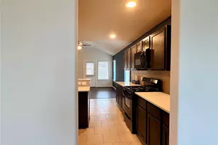 6807 Bardsdale Ct, Rosharon, TX 77583 - Photo 6