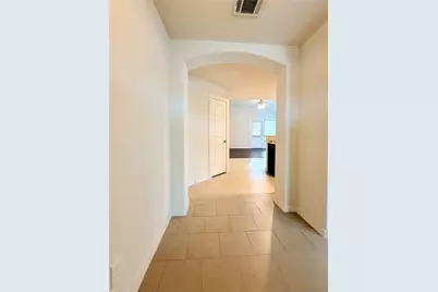 6807 Bardsdale Court, Rosharon, TX 77583 - Photo 2