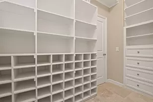 546 Bomar St, Houston, TX 77006 - Photo 36
