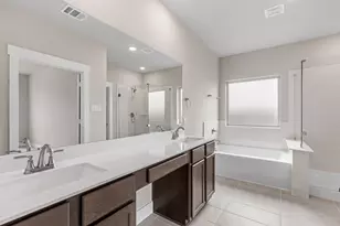 4546 Blue Mountain Laurel St, Pinehurst, TX 77362 - Photo 16