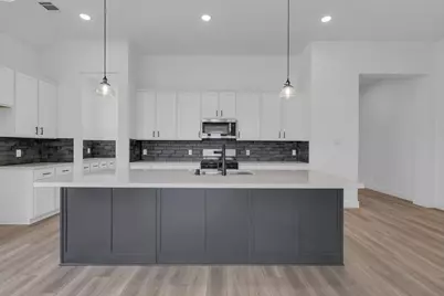 4546 Blue Mountain Laurel Street, Pinehurst, TX 77362 - Photo 2