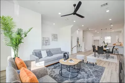 6728 Peerless Street #E, Houston, TX 77021 - Photo 8