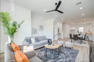 6728 Peerless St, Houston, TX 77021 - Photo 8