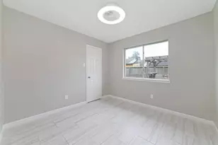 11439 Devencrest Dr, Houston, TX 77066 - Photo 18