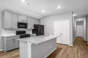 9605 Last Maples Trl, Conroe, TX 77303 - Photo 14