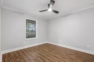 2202 Colorado St, Houston, TX 77007 - Photo 10
