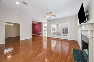 6842 Queensclub Dr, Houston, TX 77069 - Photo 8