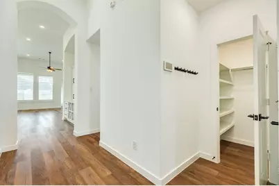 3806 Shackleton Court, Rosharon, TX 77583 - Photo 10