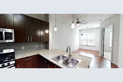 2525 McCue St Road #408, Houston, TX 77056 - Photo 10