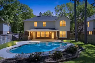 31 Harmony Hollow Ct, The Woodlands, TX 77385 - Photo 2