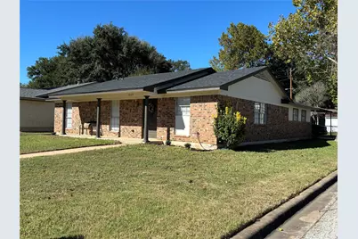 1009 Lawndale Avenue, Brenham, TX 77833 - Photo 18
