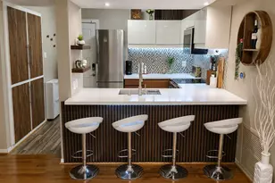909 Silber Rd, Houston, TX 77024 - Photo 4