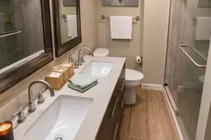 909 Silber Rd, Houston, TX 77024 - Photo 10