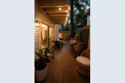 909 Silber Road #28E, Houston, TX 77024 - Photo 2