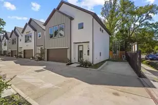 240 Julia St, Houston, TX 77022 - Photo 2