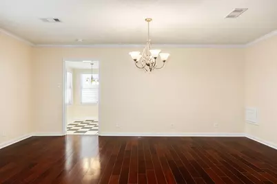 114 Tarpon Avenue, Galveston, TX 77550 - Photo 12