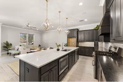 118 Stadium Drive, Sugar Land, TX 77498 - Photo 8