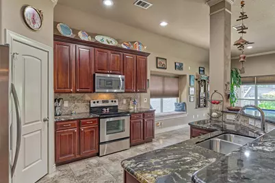 738 Lake View Drive, Montgomery, TX 77356 - Photo 18