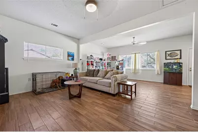 204 King Dr, Columbus, TX 78934 - Photo 32