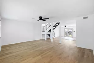 2275 Triway Ln, Houston, TX 77043 - Photo 8