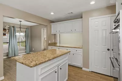 11214 Ashwood Drive, Humble, TX 77338 - Photo 12