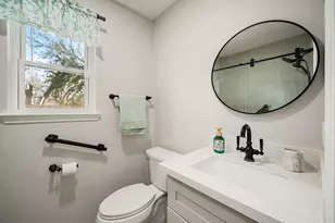 5147 Castlecreek Ln, Houston, TX 77053 - Photo 12