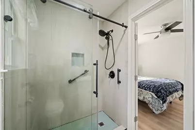 5147 Castle Creek Lane, Houston, TX 77053 - Photo 16