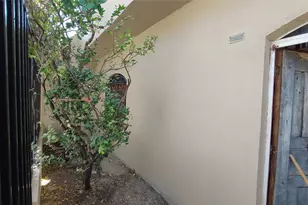 146 Calle Cuahtemoc Ave, , IN 47203 - Photo 4