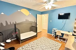 706 Leicester Ln, Houston, TX 77034 - Photo 14