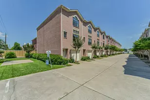 3501 Link Valley Dr., Houston, TX 77025 - Photo 1