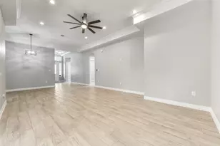 1518 Oleander Dr, La Marque, TX 77568 - Photo 6