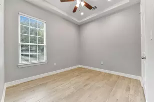 1518 Oleander Dr, La Marque, TX 77568 - Photo 24