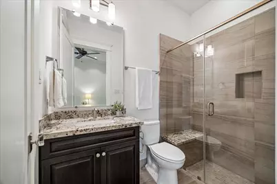 326 W 18th Street, Houston, TX 77008 - Photo 8