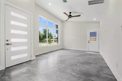1277 Dewalt Street, Houston, TX 77088 - Photo 4