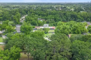 1277 Dewalt St, Houston, TX 77088 - Photo 42