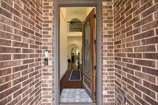13117 Stoneleigh Terrace Dr, Houston, TX 77077 - Photo 2