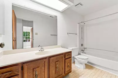 3210 Village Park Drive, Houston, TX 77339 - Photo 32