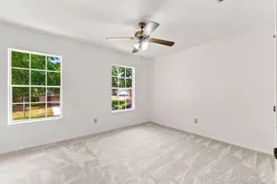 3210 Village Park Dr, Houston, TX 77339 - Photo 32