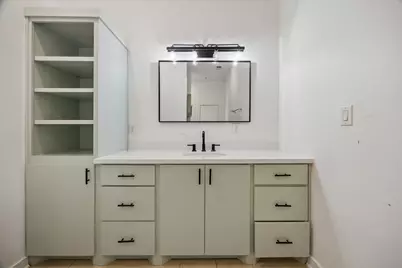 806 Jackson Hill Street #201, Houston, TX 77007 - Photo 16