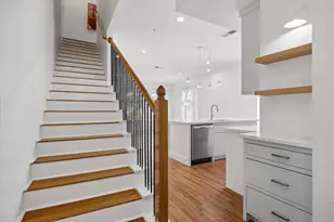 806 Jackson Hill St, Houston, TX 77007 - Photo 1