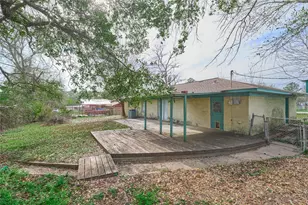 203 Paul Knox St, Huntsville, TX 77320 - Photo 42