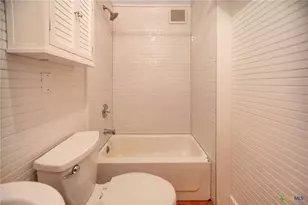 50 Catherine St, Port Lavaca, TX 77979 - Photo 18